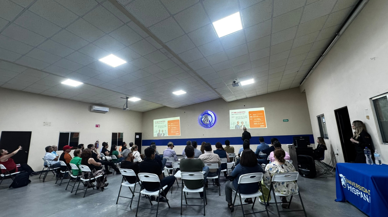 FIDESON lleva campaña de difusión de programas a Navojoa, Sonora.